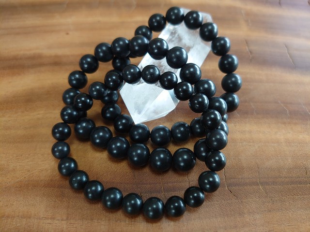 北海道産ブラックシリカ10 玉ブレスレット Celestial Garden