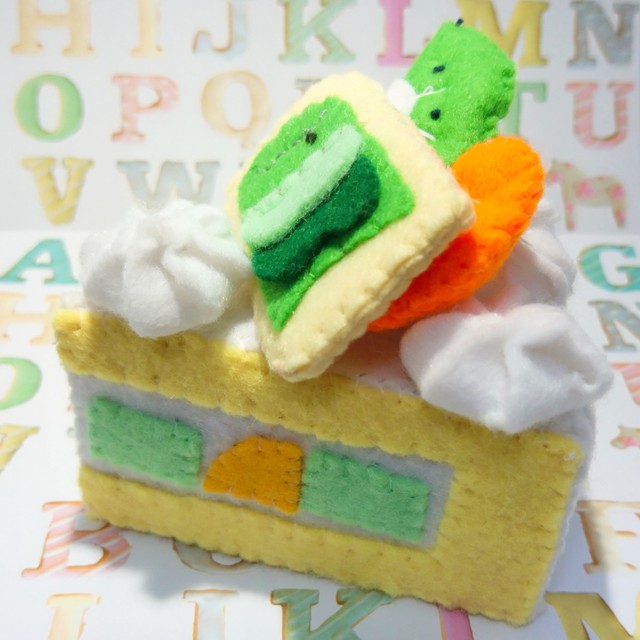 フェルトケーキ こどもの日お祝いショートケーキa 手作りおもちゃ専門店 Nyankomade