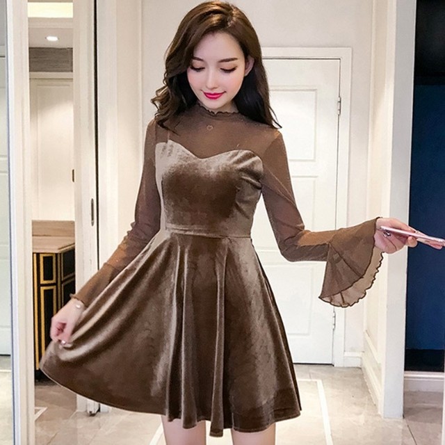 ベルベット パーティードレス ハイネック 長袖 ベルスリーブ シースルー 無地 ラメ フレア Aライン ショート丈 結婚式 二次会 お呼ばれ Fashionlover