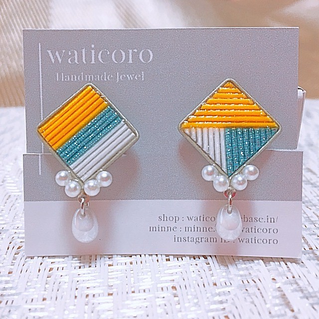 新色登場 揺れるストーン スクエア水引ピアス あなただけのオシャレな水引アクセサリーを ワチコロショップ