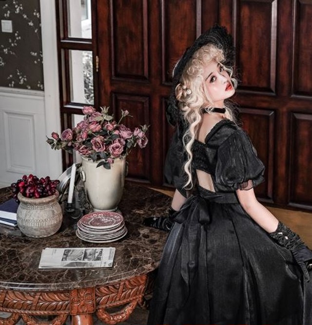 納期2か月 ドレスワンピース バックコンシャス ウエストちら見せ クラシカル クラロリ 甘ロリ 姫ロリ お嬢様 パフスリーブ 半袖 フレア ミディアム ひざ下丈 フォーマル パーティ ドレス お茶会 デート 撮影 ゴスロリ ロリータファッション Loli3696 Luxury