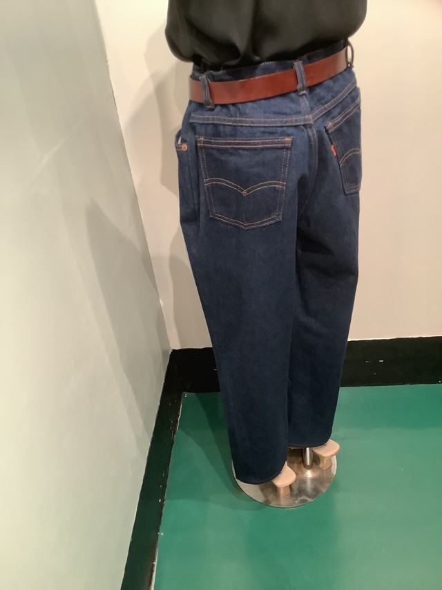 ユニセックス 80年代 Levi S ワイドテーパードデニムパンツ Used Vintage Clothing Valon Lanp