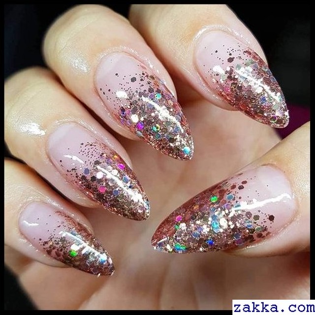 ラスト Runsdeep クリスマス パーティー 顔 ボディ ヘア飾り ラメパウダー ラメグリッター ネイルアート ネイルパーツ キラキラ 容器入り グリッター Ahunse 593 Kkk