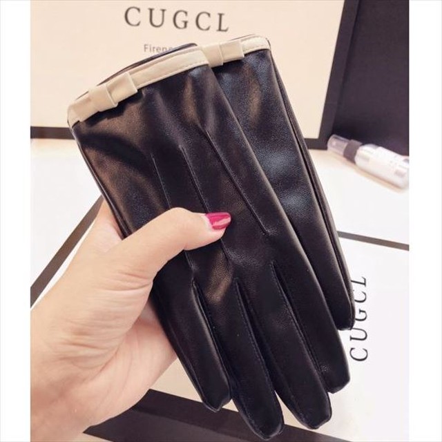 手袋 レディース バイカラー リボン 革手袋 裏起毛 スマホ対応 スマートフォン 暖かい プレゼント おしゃれ フェイクレザー エレガント ラグジュアリー かわいい 10代 代 30代 40代 取寄 発送目安14 21日営業日 Laff Store 会社情報 納期の確認をお願いします