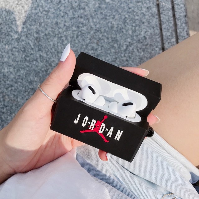 Airpods Pro Airpods ケース エアポッズプロ カバー エアーポッズ 保護ケース シリコン カラビナ付 スニーカー エアージョーダン 靴箱 シューズ ボックス かわいいairpodsケース Switchカバー Iphoneケース Airtagホルダー New I Airpods Pro Airpods ケース エアポッズプロ カバー エアーポッズ 保護ケース シリコン カラビナ付 スニーカー エアージョーダン 靴箱 シューズ ボックス かわいいairpodsケース Switchカバー Iphoneケース Airtagホルダー New I