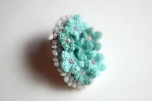 イヤリング Soup エメラルドグリーン Itono Brooch