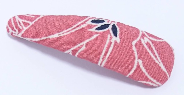 送料無料 はんなり着物地パッチン留め きものリメイク工房 糸