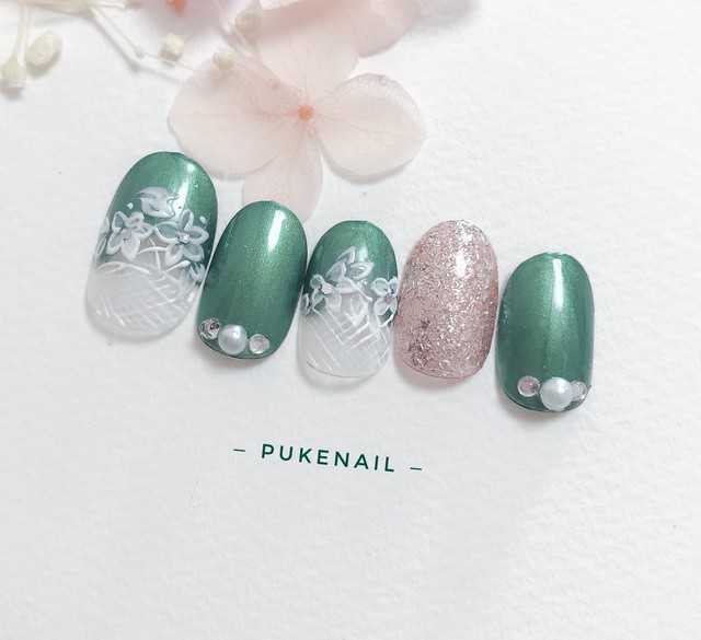 Pukeネイル No 290 グラマラス グリーンレース柄オシャレ ジェイルネイルチップ ネイルチップ つけ爪 購入ならpuke Nail