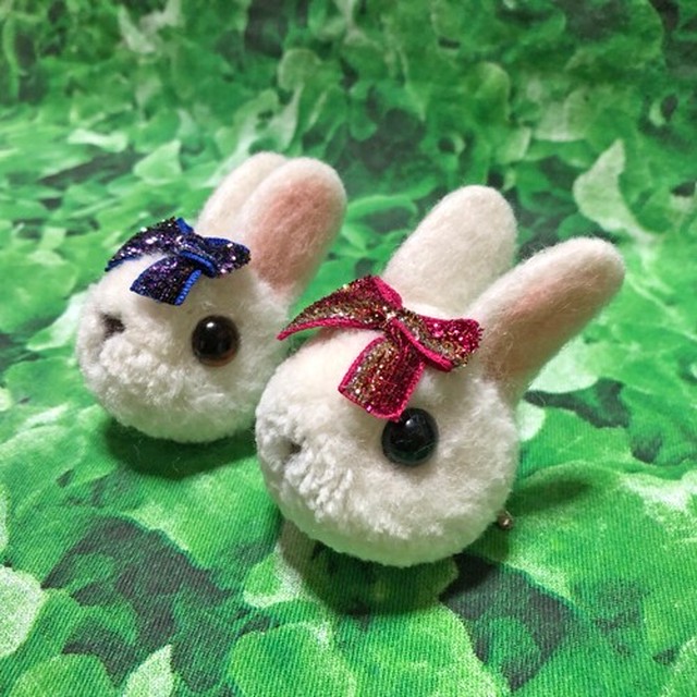 Warm Hearts ポンポンブローチ ラビットデパートメント Rabbit Department うさぎ雑貨