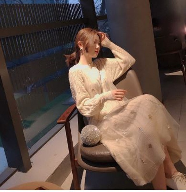 星チュール ニットワンピースセット レディース 春 アイボリー ロング かわいい フェミニン オシャレ 人気 トレンド Aki1052 Fulgeo