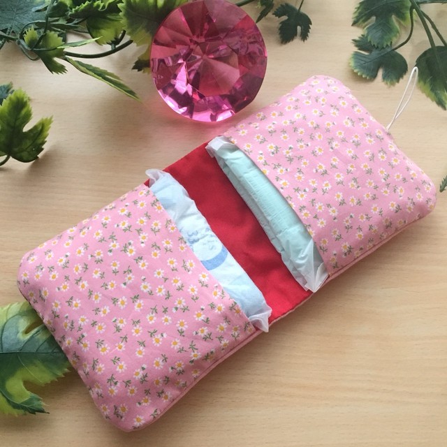 アリスガーデン ピンク サニタリーポーチ ハンドメイドのお店 Korimi Shop