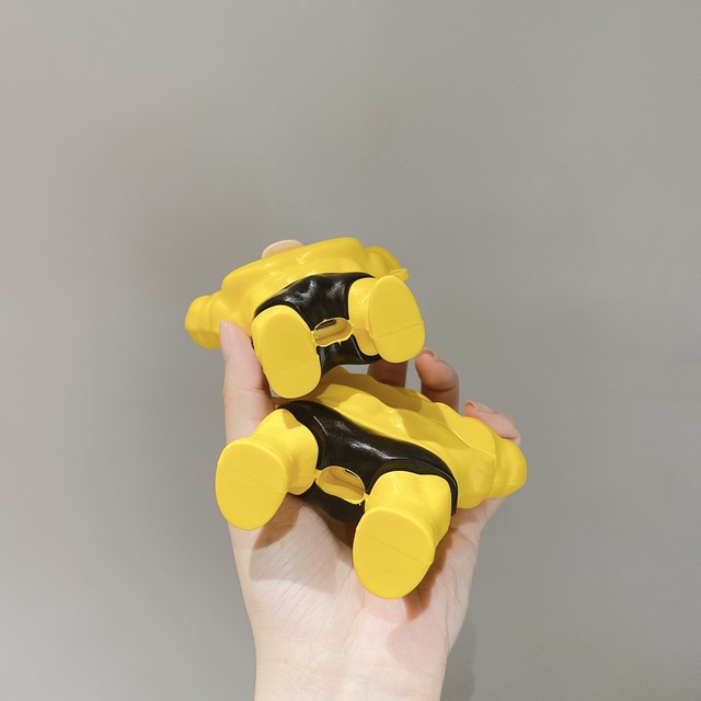 Airpods Pro Airpods ケース ポケモン コダック 筋肉 シリコン エアーポッズプロ エアポッズ カバー カラビナ付き Airpodsproケース Airpods2 1ケース かわいい ケースのまま充電 かわいいairpodsケース Apple Watchバンド Iphoneケース New I