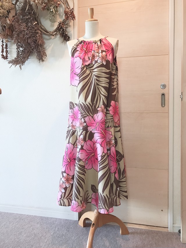 ハワイアンワンピース Wー001 A柄 Oluolu オルオル ハワイアングッズ ハンドメイド フラグッズ