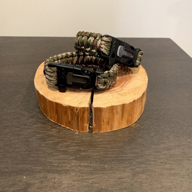 パラコードブレスレット Onedrop Store アウトドア キャンプ 登山用品のお店