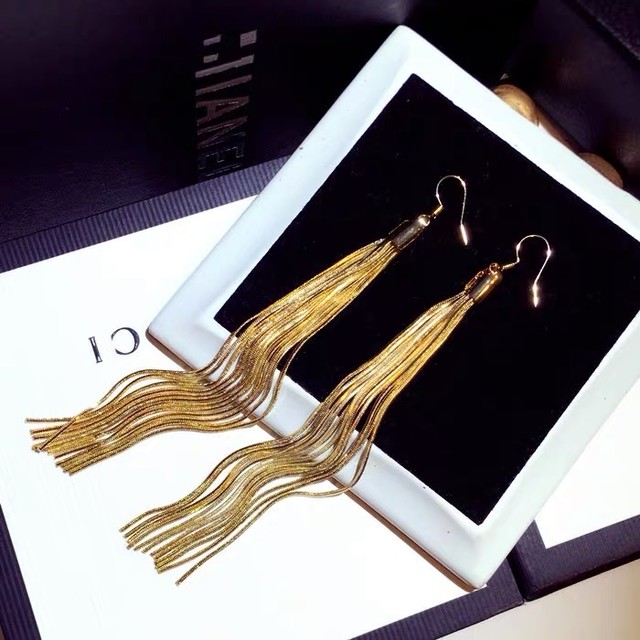 【ラスト1点】long gold earrings