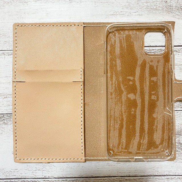 Iphoneケース ヌメ革 手帳型 レザークラフト 革 本革 Iphone11 シンプル Sallysally