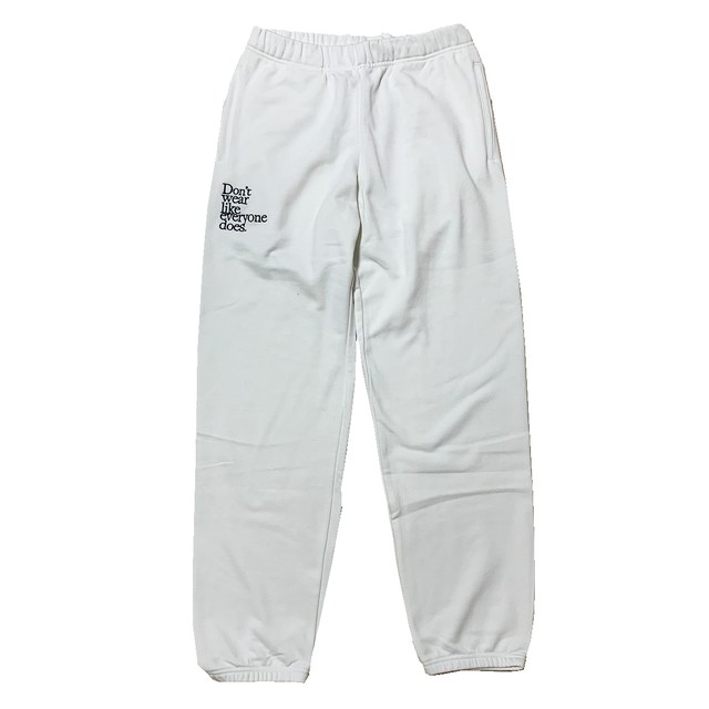 【Cat & Parfum】Don't wear like everyone does. Embroidery Logo Cotton Sweat Pants