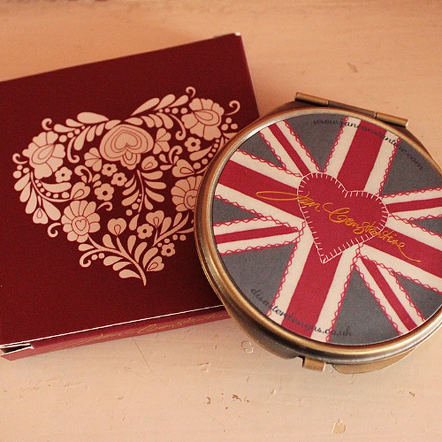 最新手鏡 イラスト 可愛い 最高の動物画像