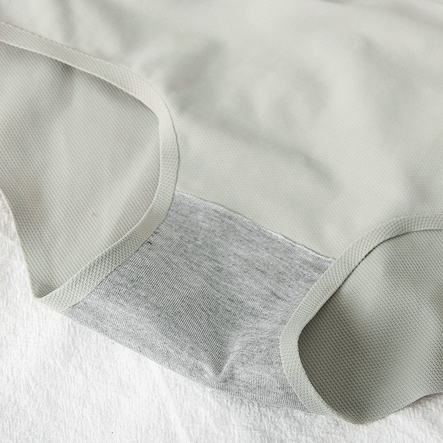 シンプルで用途の広い 母乳の小さな乳房のシームレスなワンピースコレクションは スチールリングの下着のパンティーブラセットの潮を集めませんでした レッド 指輪 レディースファッション Deel