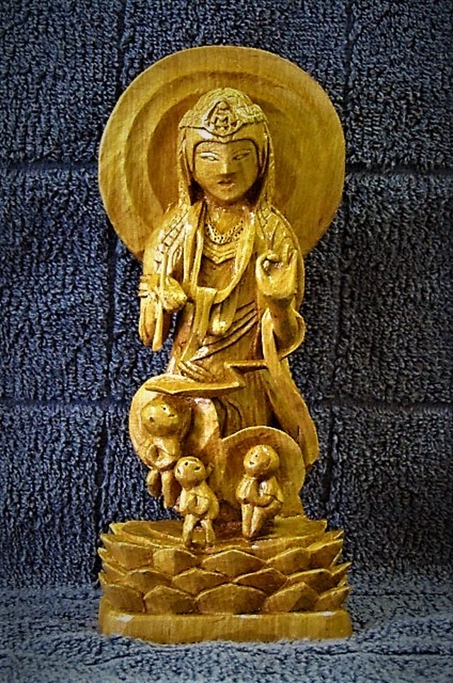 慈母観音菩薩 立像 魅麓郷