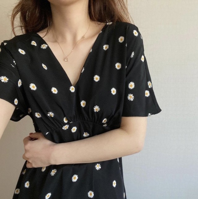 デイジー柄 ワンピース Lei Welina