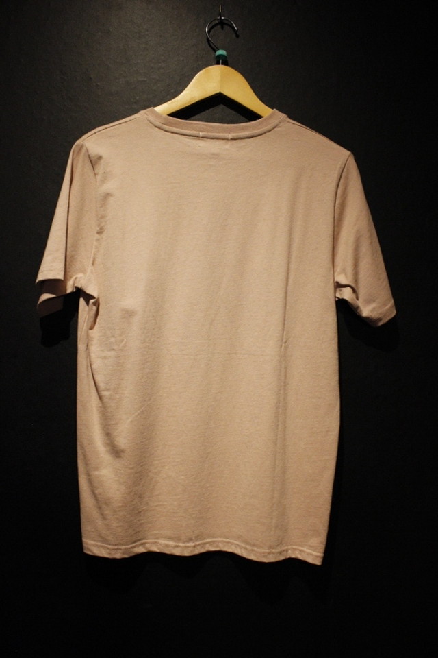 チャーリーブラウン スヌーピーワンポイント刺繍tシャツ ピンク Flatplus