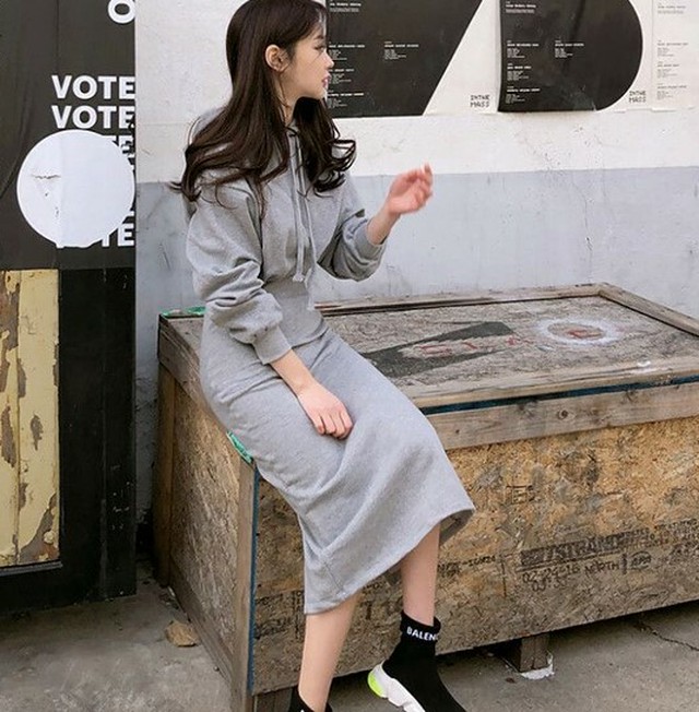 全3色 スウェット ワンピース パーカードレス タイト バックスリット ハイウエスト グレー ブラック ダークグレー スポーティ 大人カジュアル 秋 冬 韓国 オルチャン Like Fashion