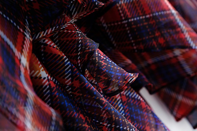 送料無料 残りわずか 流行のチェック柄 アシンメトリーシフォン ワンピース Judyforastar