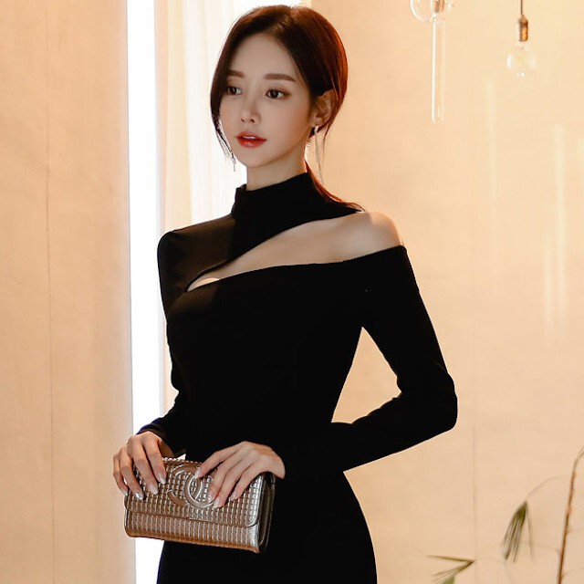 予約販売 結婚式 ワンピース ドレス S M L Xl お呼ばれ 大人 美人 セクシー ブラック オフショルダー ワンショルダー モノトーン アシンメトリー モックネック カットオフ デコルテ見せ 肩コンシャス 膝丈 ミディ丈 パーティー くびれ 上品 Favoritdress
