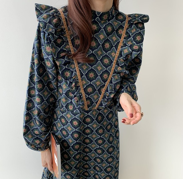 ワンピース ロング丈 マキシ丈 長袖 フリル スタンドカラー オシャレ レトロ 可愛い お出掛け デート 女子会 秋 冬 Ukiukionepicec