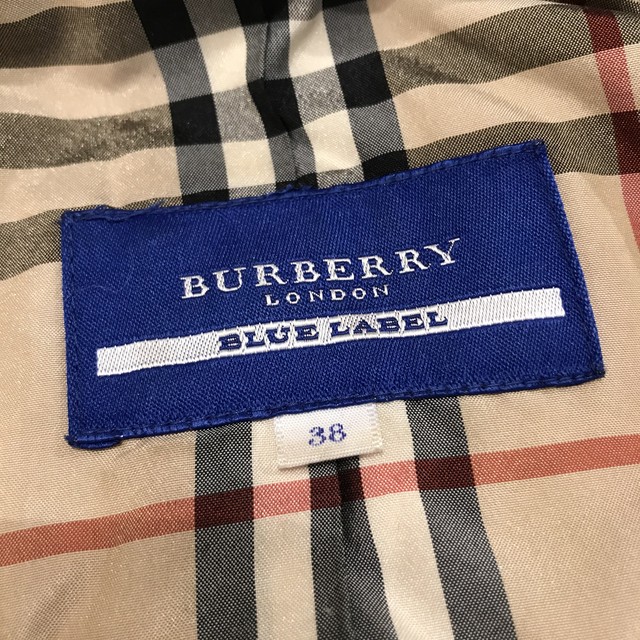Burberry Blue Label バーバリーロンドンブルーレーベル ダウンジャケット ブラックカラー ノバチェック ｕｔａ５
