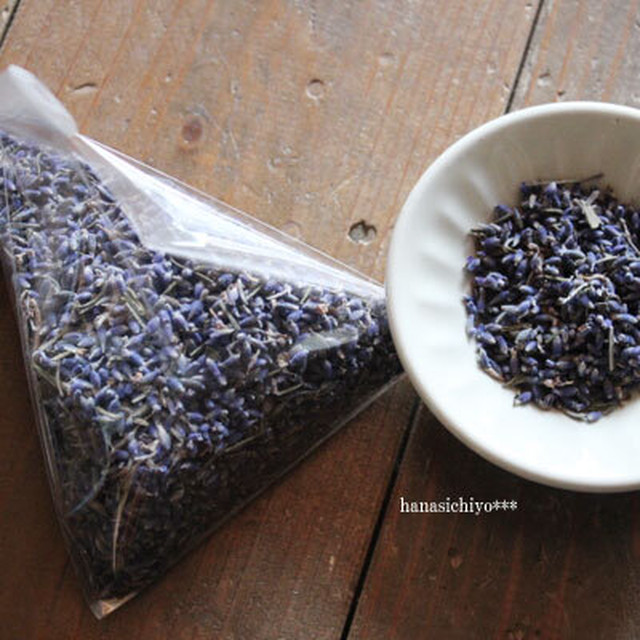 北海道富良野産ラベンダーポプリ 50g 色がきれいな濃紫３号 北海道産ドライフラワー 富良野 花七曜 ドライフラワーショップ