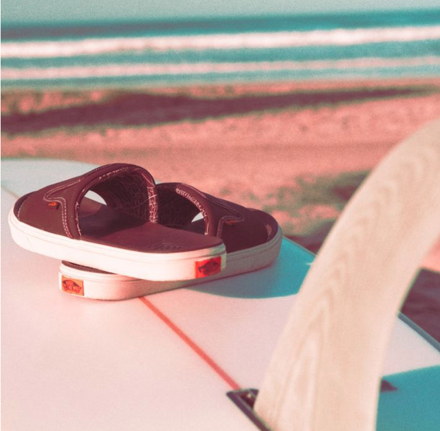 Vans バンズ シューズ メンズ レディース サンダル ビーチサンダル フラット スニーカー コラボ 限定 シューズ 靴 スケートボード 自転車 カジュアル 21 人気 残りわずか Vans X Tudors Nexpa Synthetic Hi808shop