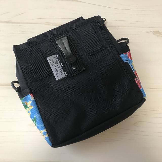 ラピッドリワードポーチ 柄物 Sherpa Pet Service