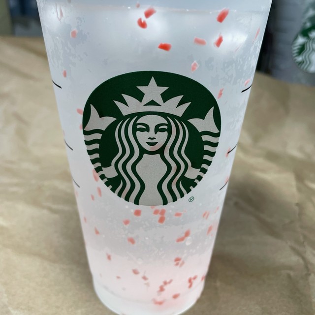 21年ver 入荷しました Starbucks カラーチェンジ コンフェティ リユーザブルカップ 北米限定 Hn 海外雑貨