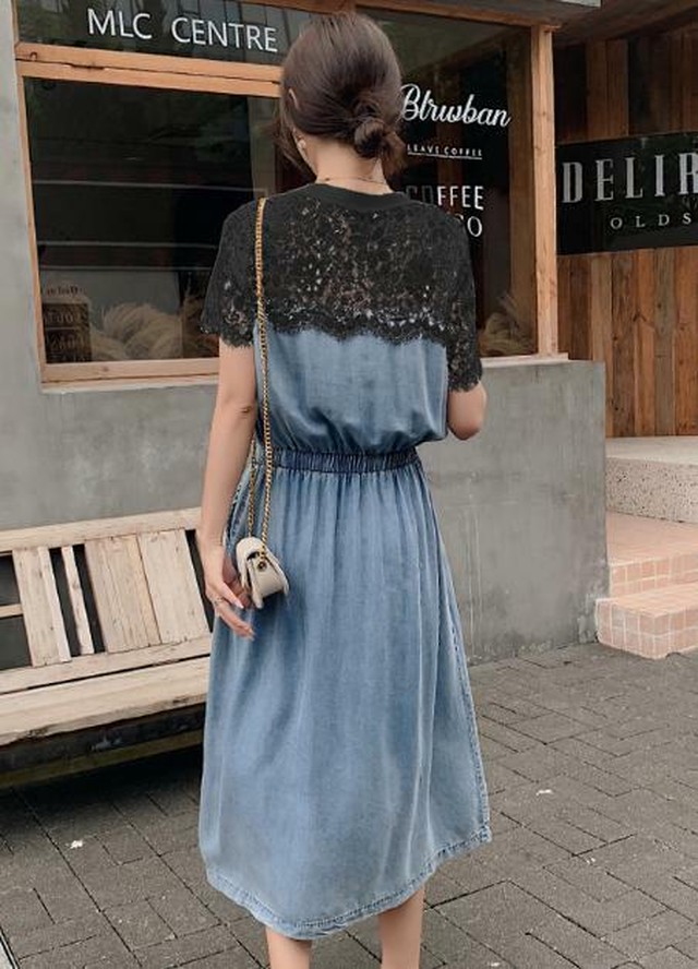 レース ひざ下丈 ワンピース デニムワンピース ドッキングワンピース レディース 韓国 オルチャン ファッション 夏服 レディース 夏新作ワンピース 韓国 風 レディース ファッション カジュアル 大人可愛い 無地 レース デニム ドッキングワンピース 半袖 ウエストマーク