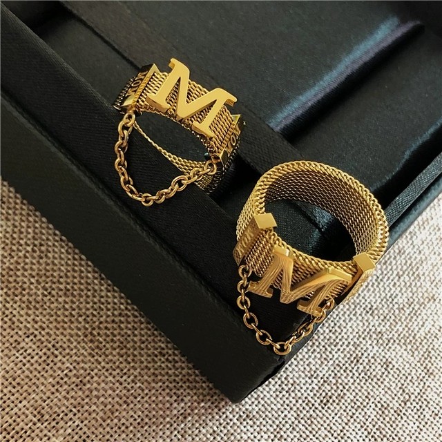 m logo chain ring