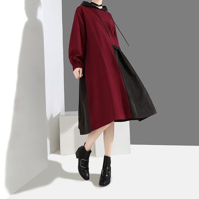 お届けまで15日以内 Tierra08 レッド パーカー ビックシルエット ワンピース 黒 ブラック モード系 モノトーン 長袖 ロング丈 Tieera08 ティエラ