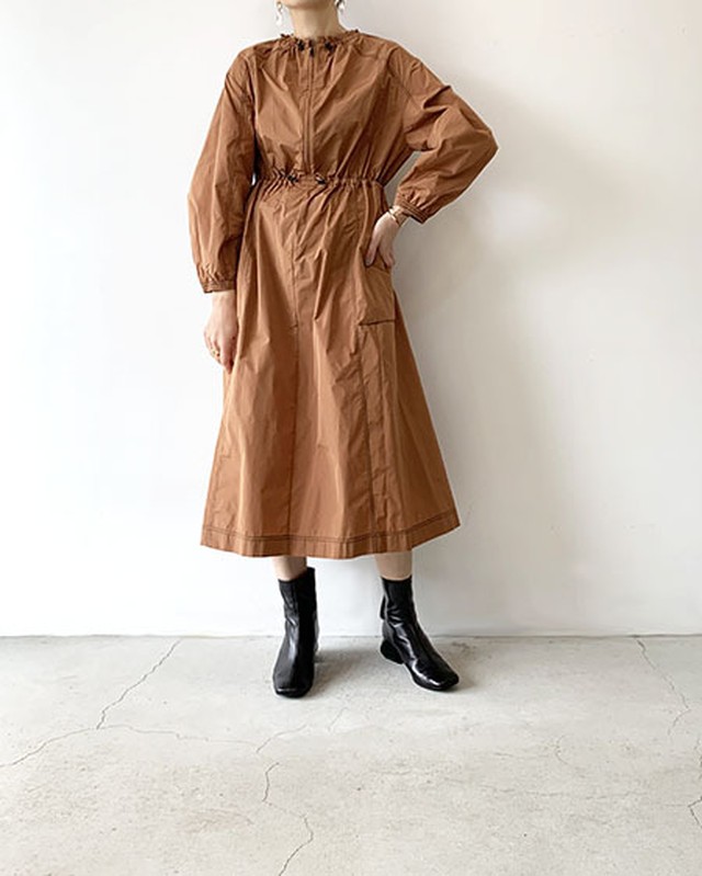 ドロストナイロンワンピース Tela Aspsyche アズプシュケ