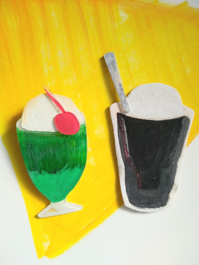 ヘンテコ ブローチ 純喫茶のクリームソーダ Yugengaishamochi ゆうげんがいしゃ もち