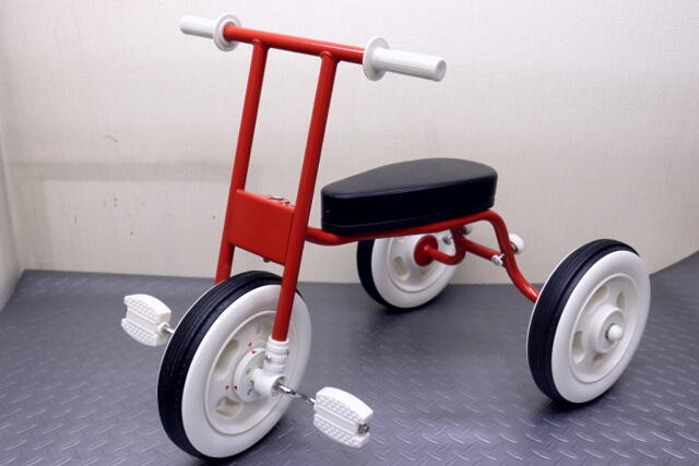 無印良品 三輪車 復刻版 レッド レトロ シンプルなデザイン リサイクル ピッカーズ