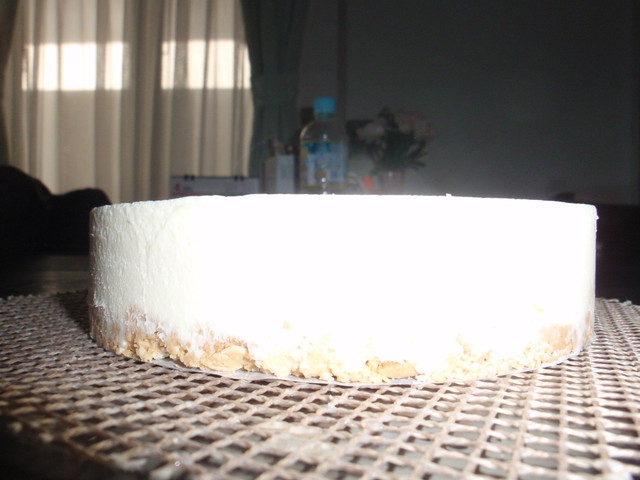 濃厚ホワイトチョコレートのレア チーズケーキ 手作り洋菓子kojima工房