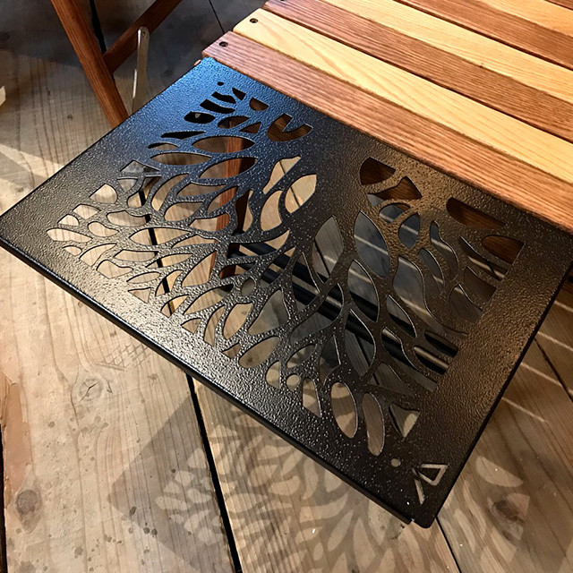 サイズ交換ＯＫ】 ハレテーブル‼︎ Black ツリー柄2枚‼︎ design 