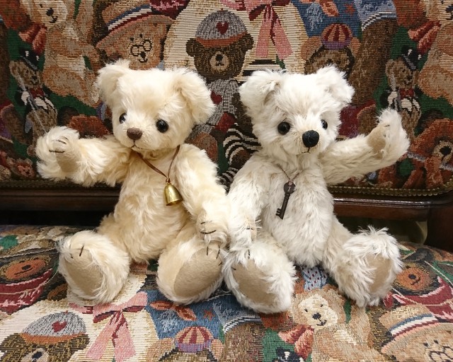 くたくたのお腹が気持ちいい 鍵っ子 白くまちゃん テディベア 作家ハンドメイド アーティストベア モヘア グラスアイ フルジョイント 古着屋 Sputonic