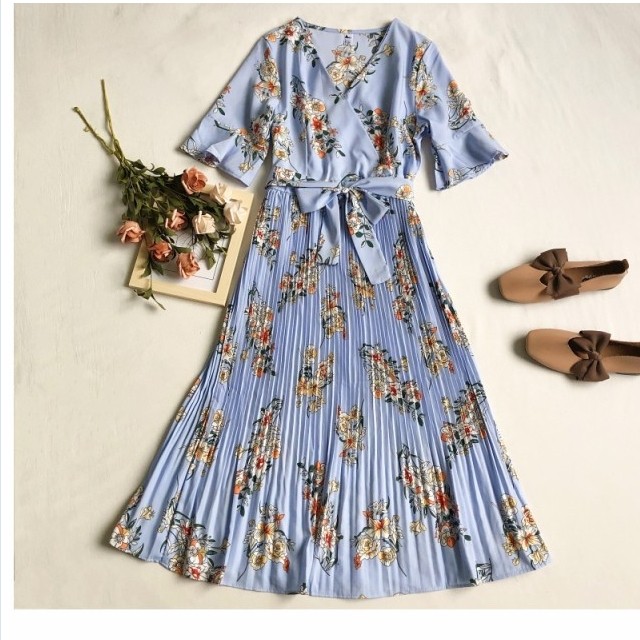 クラシカル ワンピース 大花柄 シック クラシカル 黒 透け感 長袖 フレア プリーツ ワンピ ロング丈 Basecamp49