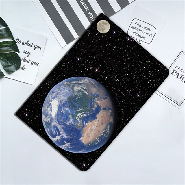 Ipadケース ブック型 地球 宇宙 おしゃれ クール かっこいい Ipad Pro Air Mini アイパッドケース 手帳型 スタンド フェイクレザー 保護ケース 取寄 発送目安14 21日営業日 Laff Store 会社情報 納期の確認をお願いします