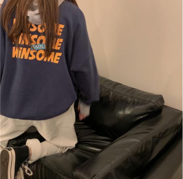 送料無料 韓国ファッション カジュアル シンプル 冬 韓国スタイル ミドル フード 付き セーター ストリート スケボー レディースファッション レトロ オシャレ トップス 長袖 プチプラコーデ インナー スケーターファッション Yuzki