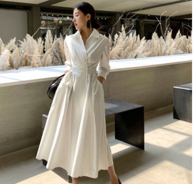 ワンピース フレア カジュアル レトロ ラフ ゆったり お呼ばれ ホワイト 白 ニッチ Cool シンプル 映え クール ママ 母 体型カバー ゴージャス ニッチ ハイストリート ゆったり オーバーサイズ 個性的 代 30代 きれいめ モダン 春夏 着痩せ効果 大人カジュアル