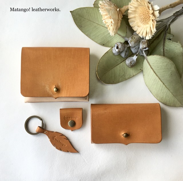 21年 新財布 キャメルイエロー 真鍮 二つ折り財布 シンプル 軽量 コンパクト 金運 ミニウォレット Matango Leatherworks