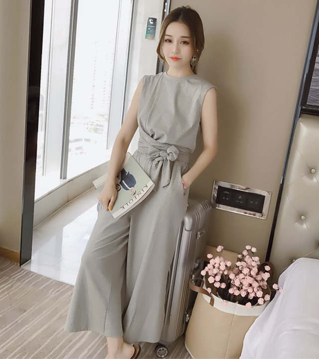 コットン混紡が気持ちのいいセパレートするナチュラルワンピース パンツタイプ ノースリーブ 大人可愛い アパレルショップ Be My Self